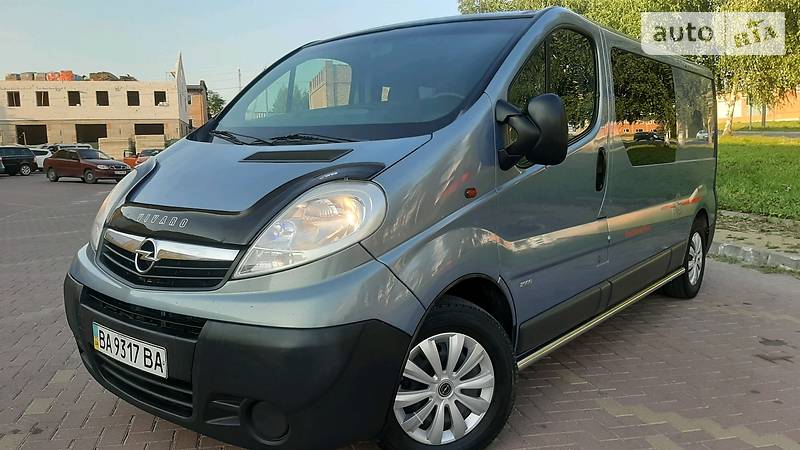 Минивэн Opel Vivaro 2007 в Хмельницком