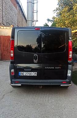 Минивэн Opel Vivaro 2012 в Николаеве