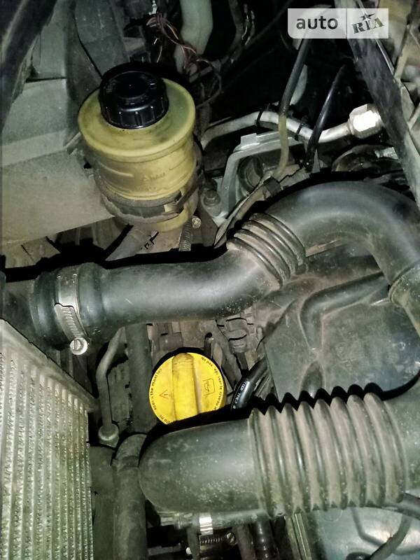 Мінівен Opel Vivaro 2008 в Києві