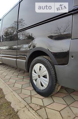 Мінівен Opel Vivaro 2007 в Коломиї