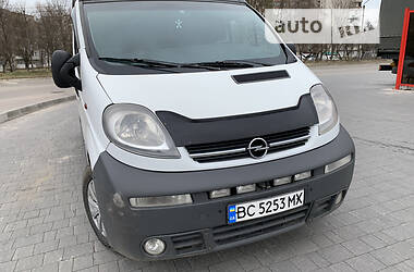 Минивэн Opel Vivaro 2006 в Яворове