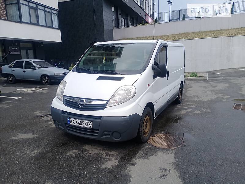 Інші легкові Opel Vivaro 2011 в Києві