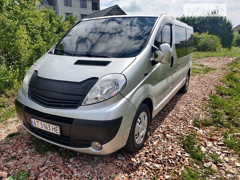 Минивэн Opel Vivaro 2007 в Ивано-Франковске