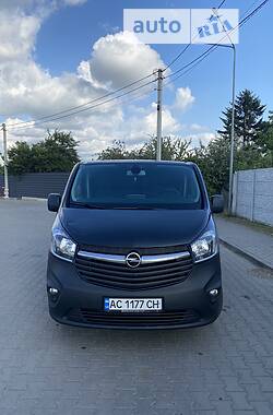 Минивэн Opel Vivaro 2014 в Нововолынске