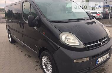 Мінівен Opel Vivaro 2003 в Нововолинську