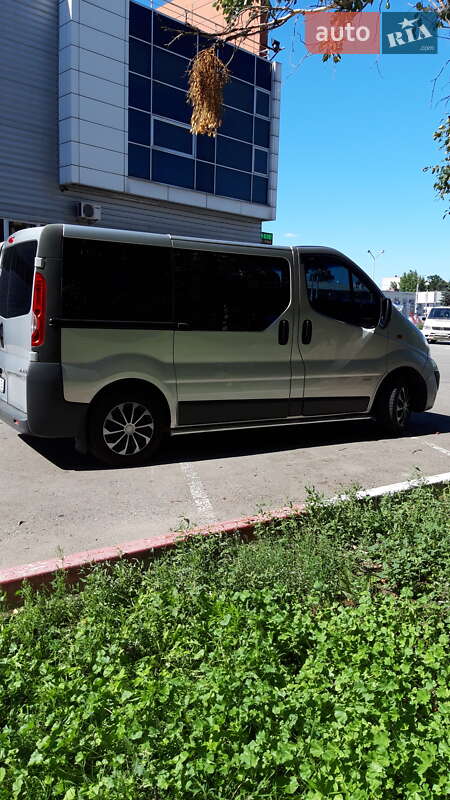 Мінівен Opel Vivaro 2012 в Києві