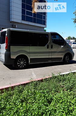 Мінівен Opel Vivaro 2012 в Києві