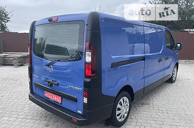 Вантажний фургон Opel Vivaro 2018 в Києві