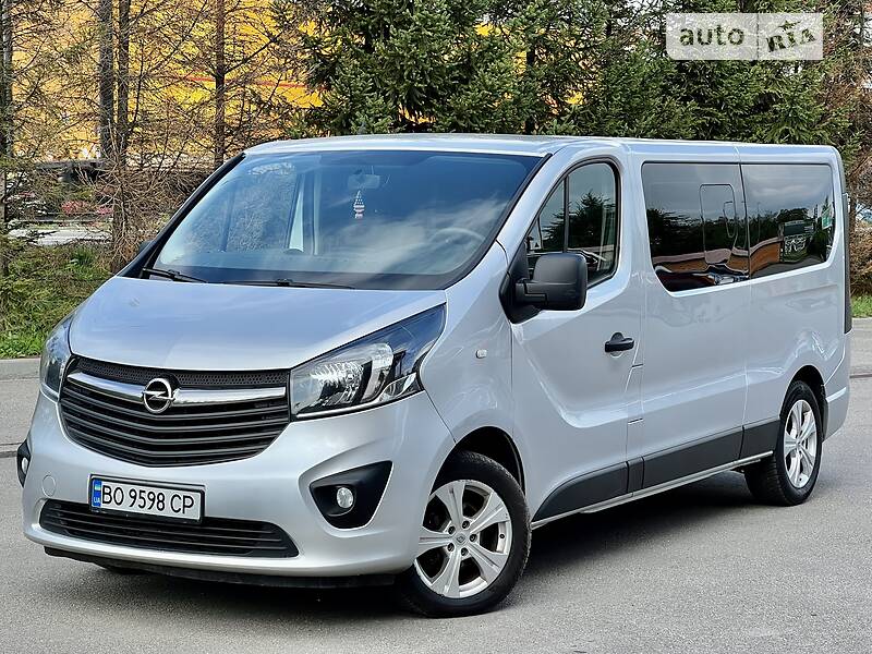 Мінівен Opel Vivaro 2016 в Тернополі