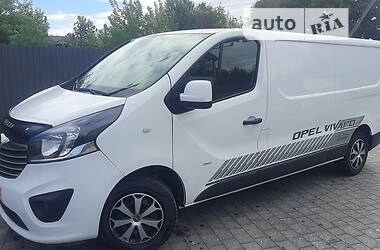 Грузовой фургон Opel Vivaro 2018 в Луцке