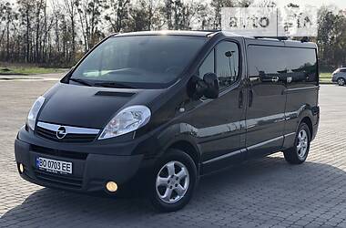 Грузовой фургон Opel Vivaro 2014 в 