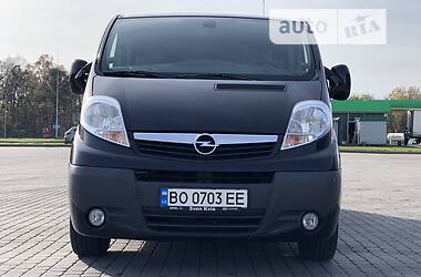 Грузовой фургон Opel Vivaro 2014 в 