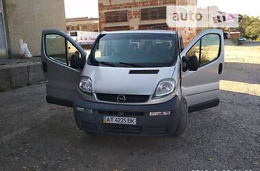 Мінівен Opel Vivaro 2006 в Косові