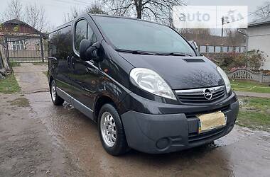 Минивэн Opel Vivaro 2008 в Ивано-Франковске