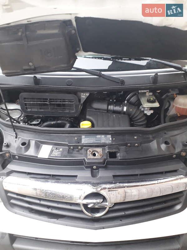 Opel Vivaro 2007