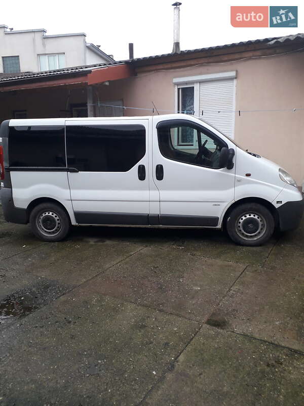 Минивэн Opel Vivaro 2007 в Хусте фото 3 Минивэн Opel Vivaro 2007 в Хусте