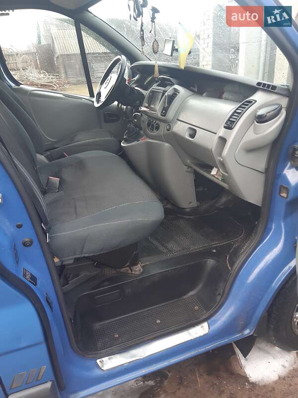 Мінівен Opel Vivaro 2003 в Любешові фото 7 Мінівен Opel Vivaro 2003 в Любешові