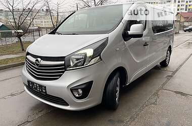Мінівен Opel Vivaro 2017 в 