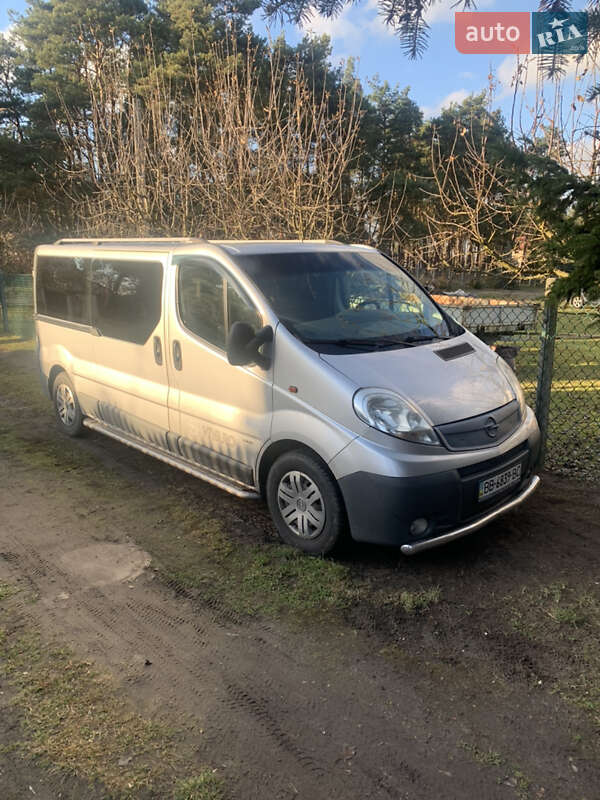 Минивэн Opel Vivaro 2012 в Черкассах