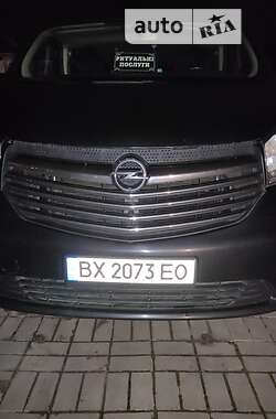 Минивэн Opel Vivaro 2014 в Хмельницком