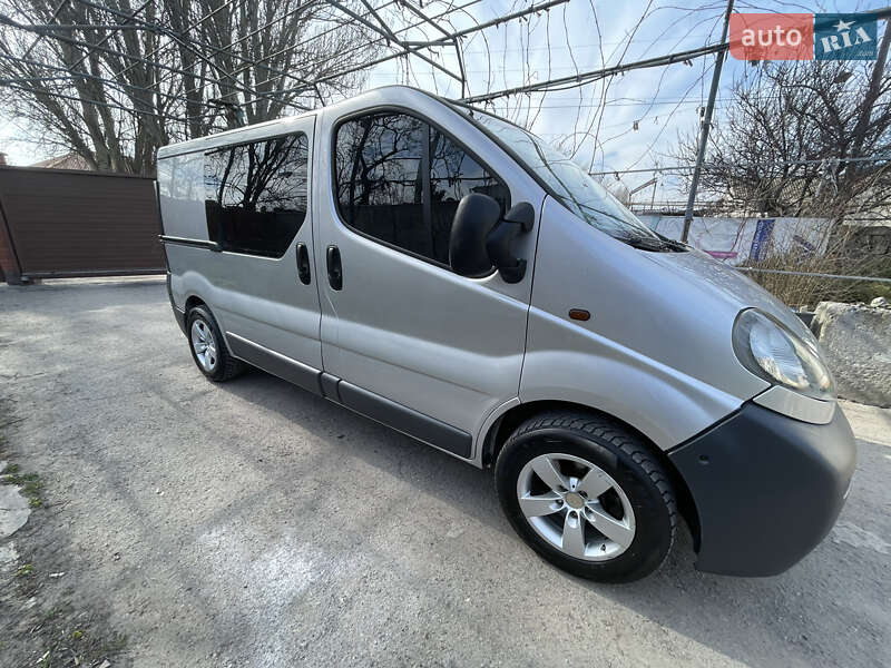 Минивэн Opel Vivaro 2001 в Одессе