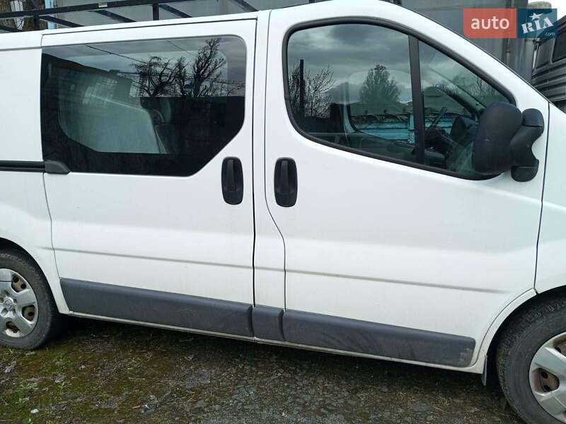 Минивэн Opel Vivaro 2011 в Хмельницком