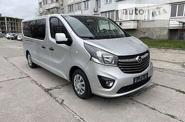 Минивэн Opel Vivaro 2017 в 