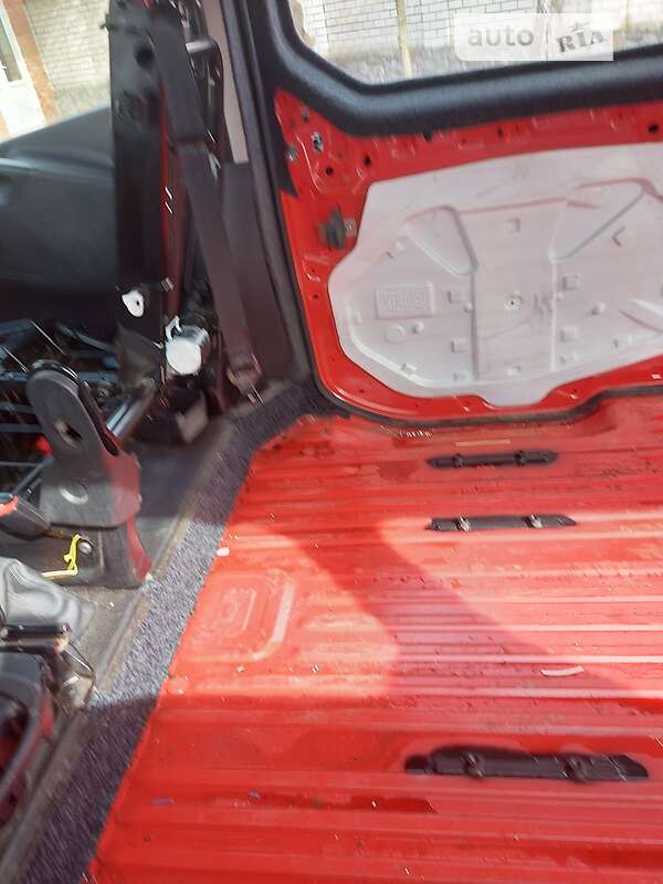 Мінівен Opel Vivaro 2017 в Кропивницькому