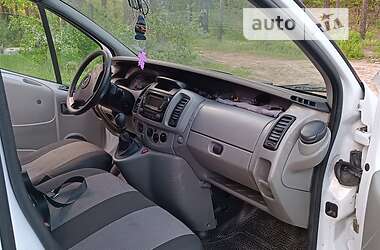 Мінівен Opel Vivaro 2006 в 
