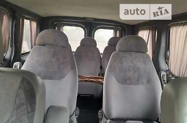 Минивэн Opel Vivaro 2006 в Черновцах