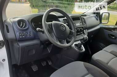 Грузовой фургон Opel Vivaro 2018 в Луцке