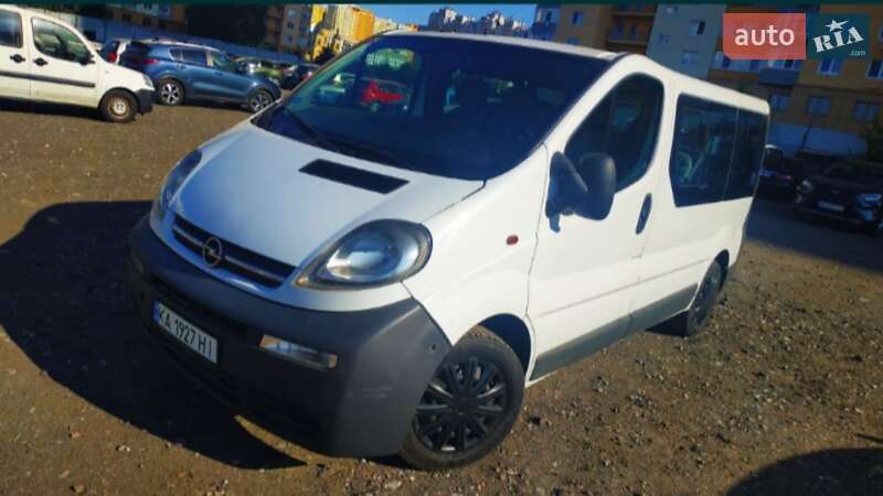 Opel Vivaro 2004