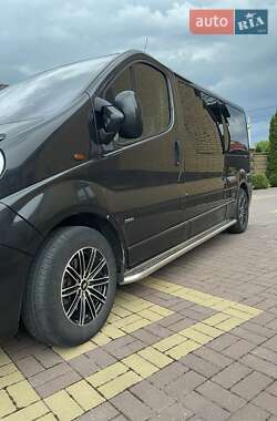 Минивэн Opel Vivaro 2013 в Луцке