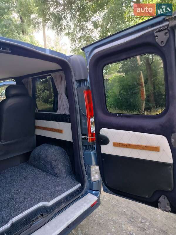 Минивэн Opel Vivaro 2008 в Одессе