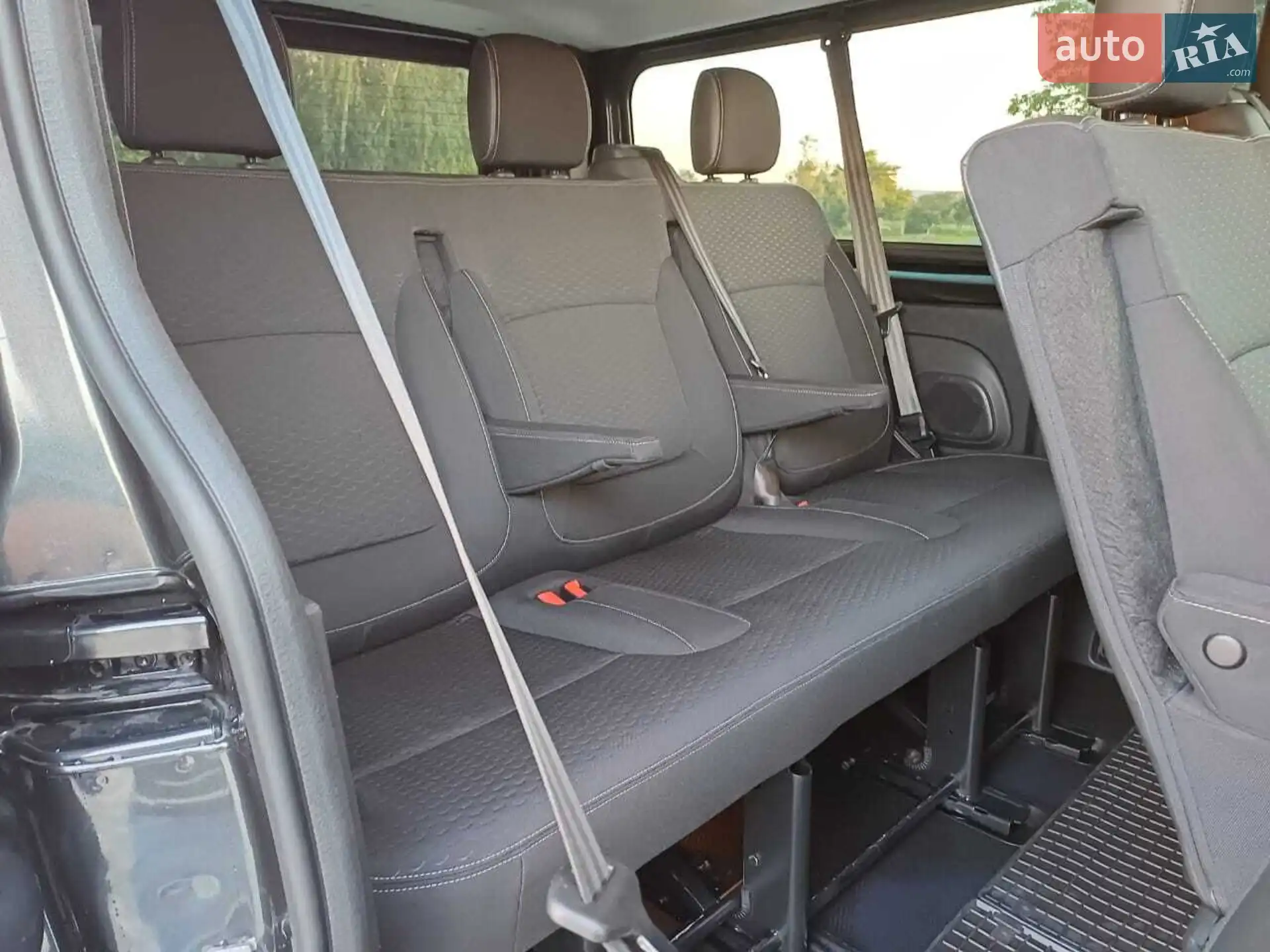 2015 Opel Vivaro - мініатюра 16