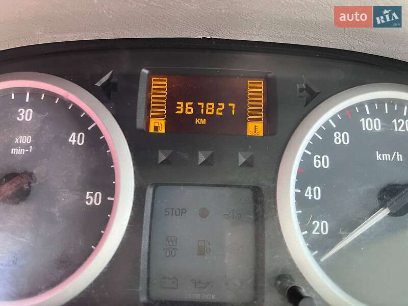 Мінівен Opel Vivaro 2008 в Бучачі