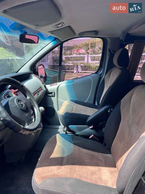 Мінівен Opel Vivaro 2008 в Бучачі