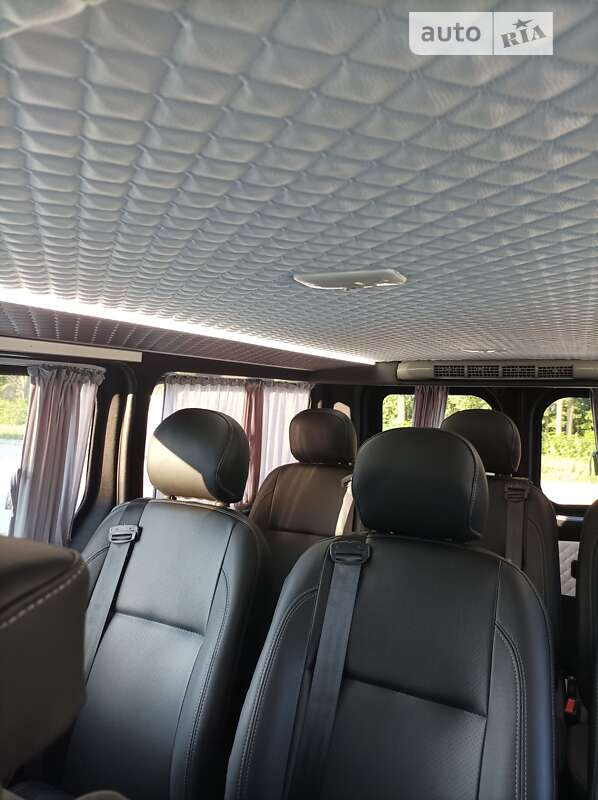 Мінівен Opel Vivaro 2019 в Києві