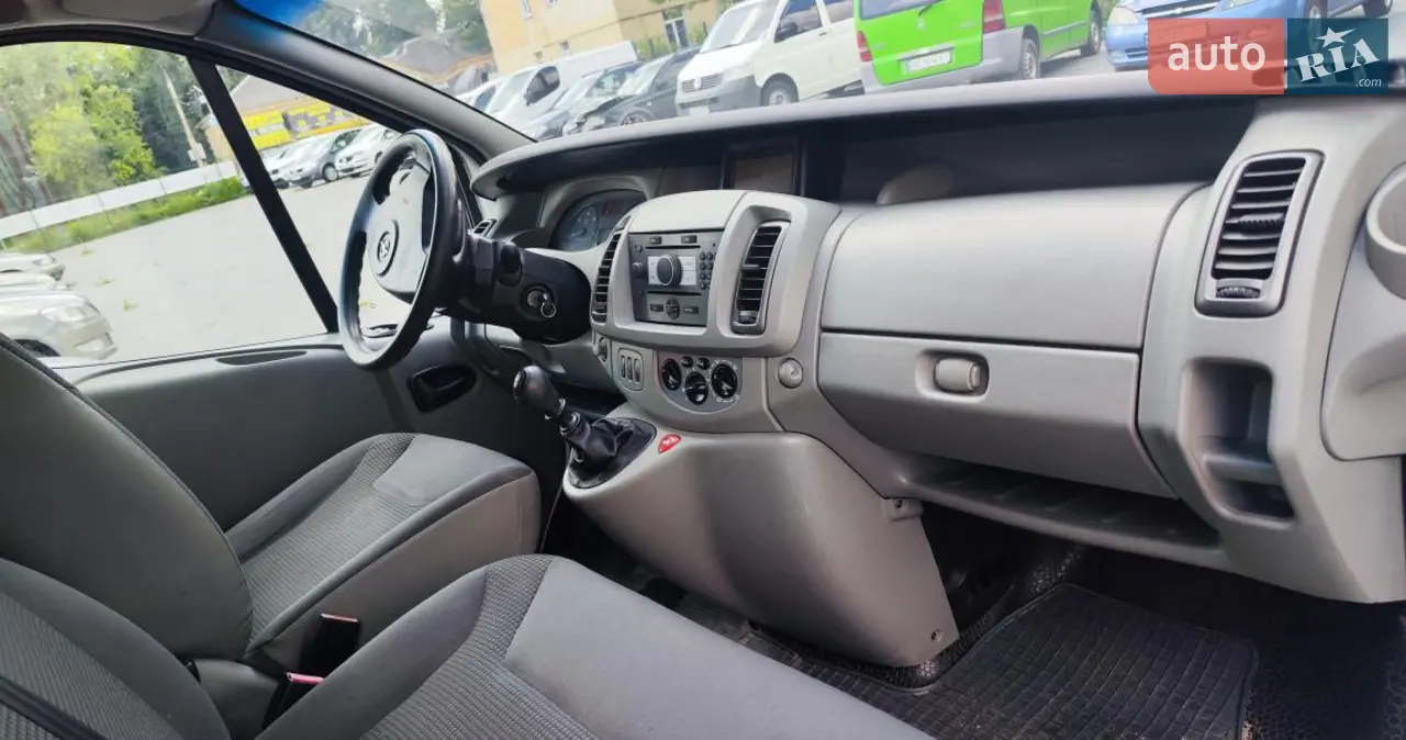 2010 Opel Vivaro - мініатюра 17