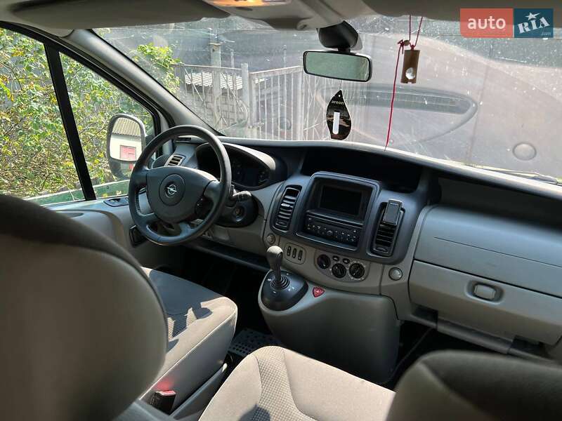 Мінівен Opel Vivaro 2014 в Кременчуці