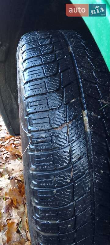 Мінівен Opel Vivaro 2003 в Романіву