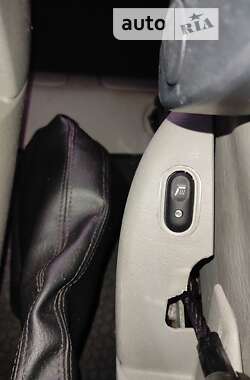 Минивэн Opel Vivaro 2010 в 