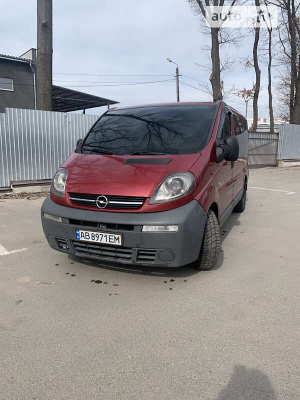 Минивэн Opel Vivaro 2006 в Виннице