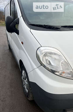 Грузовой фургон Opel Vivaro 2013 в Олевске