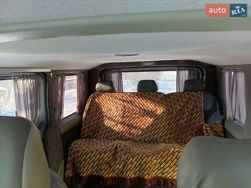 Мінівен Opel Vivaro 2009 в Одесі