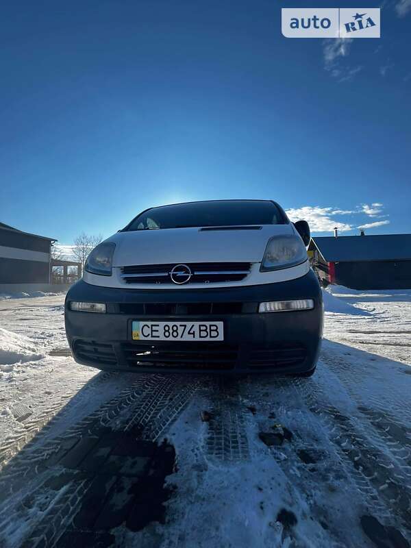 Минивэн Opel Vivaro 2006 в Черновцах
