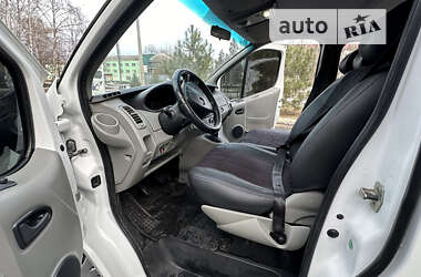 Минивэн Opel Vivaro 2012 в Краматорске