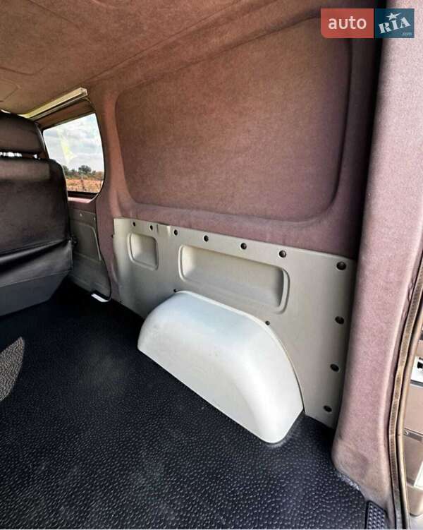 Грузопассажирский фургон Opel Vivaro 2014 в Ананьеве фото 44 Грузопассажирский фургон Opel Vivaro 2014 в Ананьеве