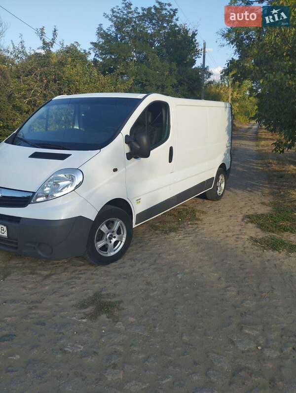Грузопассажирский фургон Opel Vivaro 2014 в Ананьеве фото 4 Грузопассажирский фургон Opel Vivaro 2014 в Ананьеве