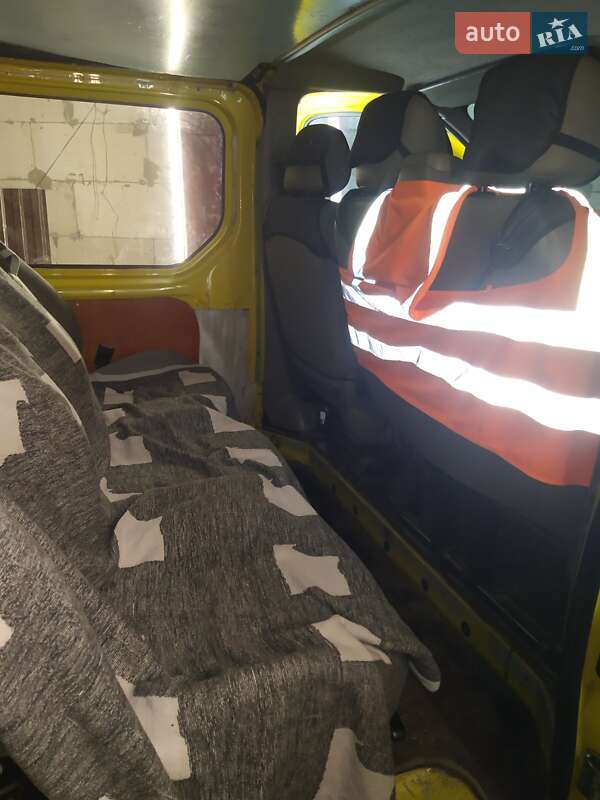 Минивэн Opel Vivaro 2005 в Ратным фото 22 Минивэн Opel Vivaro 2005 в Ратным